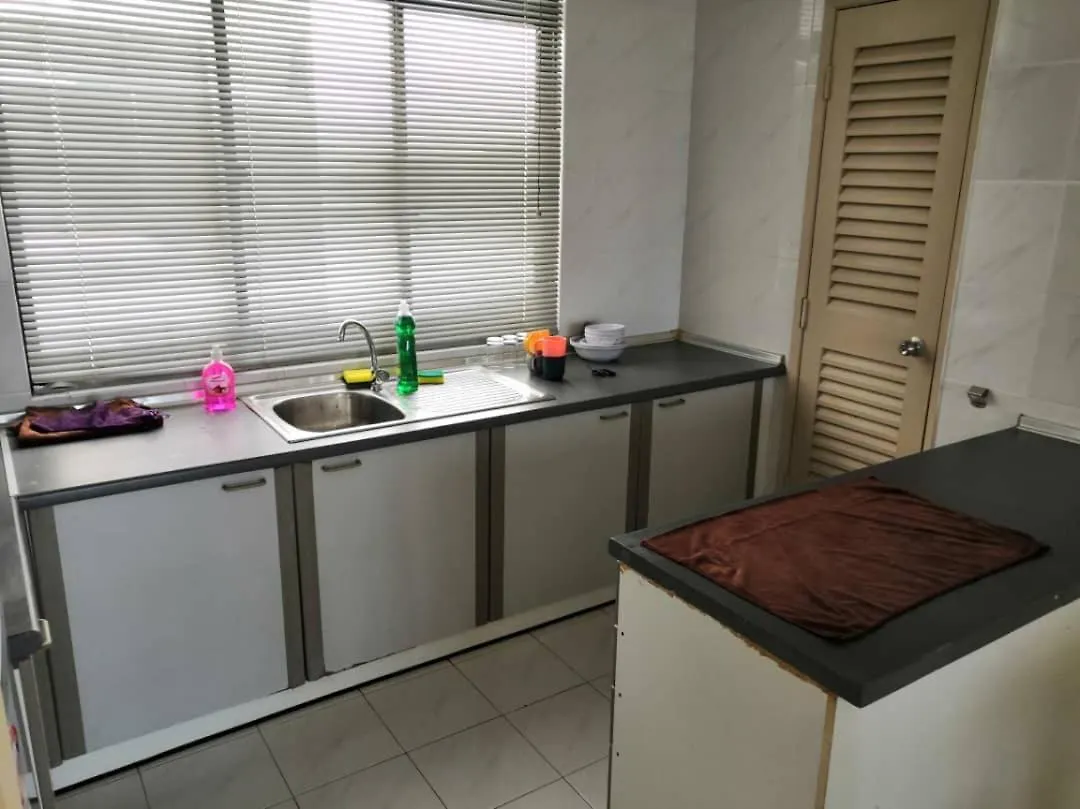 Mahkota Hotel Apartment - 2 Rooms 말라카